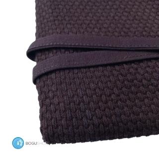 Close-up of double-layer cotton weave